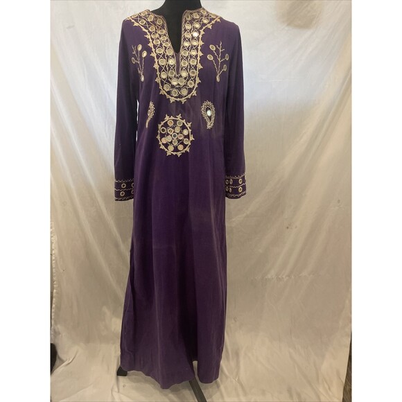 Ramona Rull | Dresses | Vintage Ramona Rull Purple Embroidered Dress ...